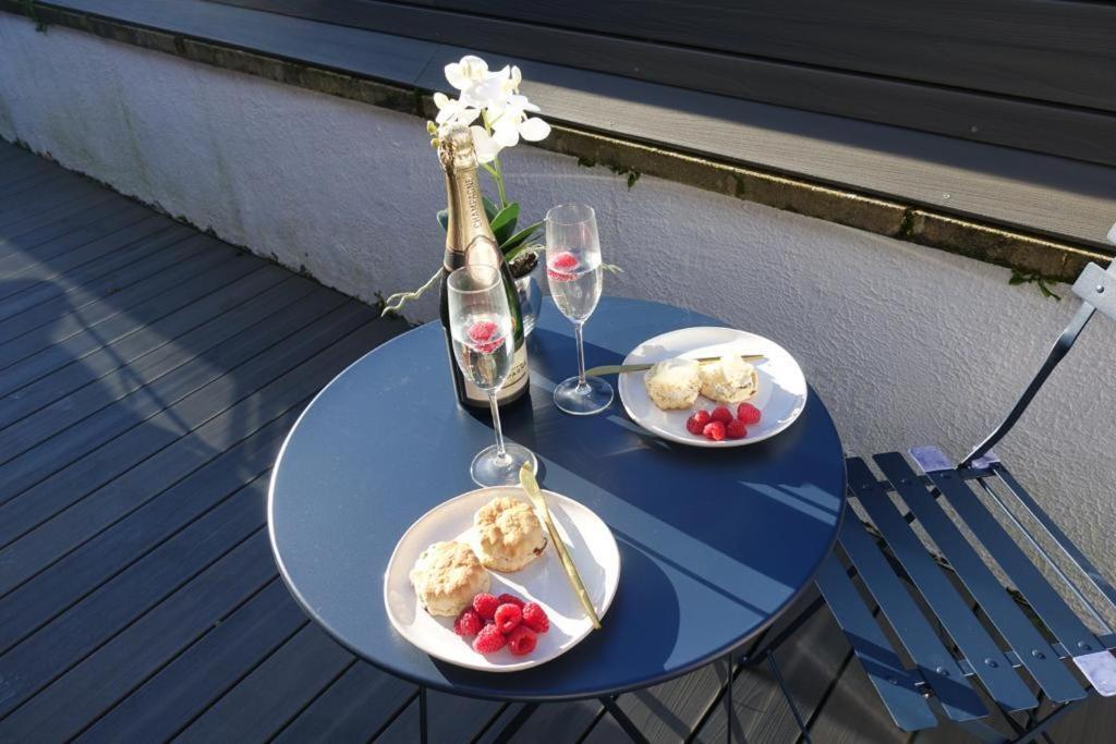The Seaview Suites At The Corbyn Apartments Torquay Exterior foto